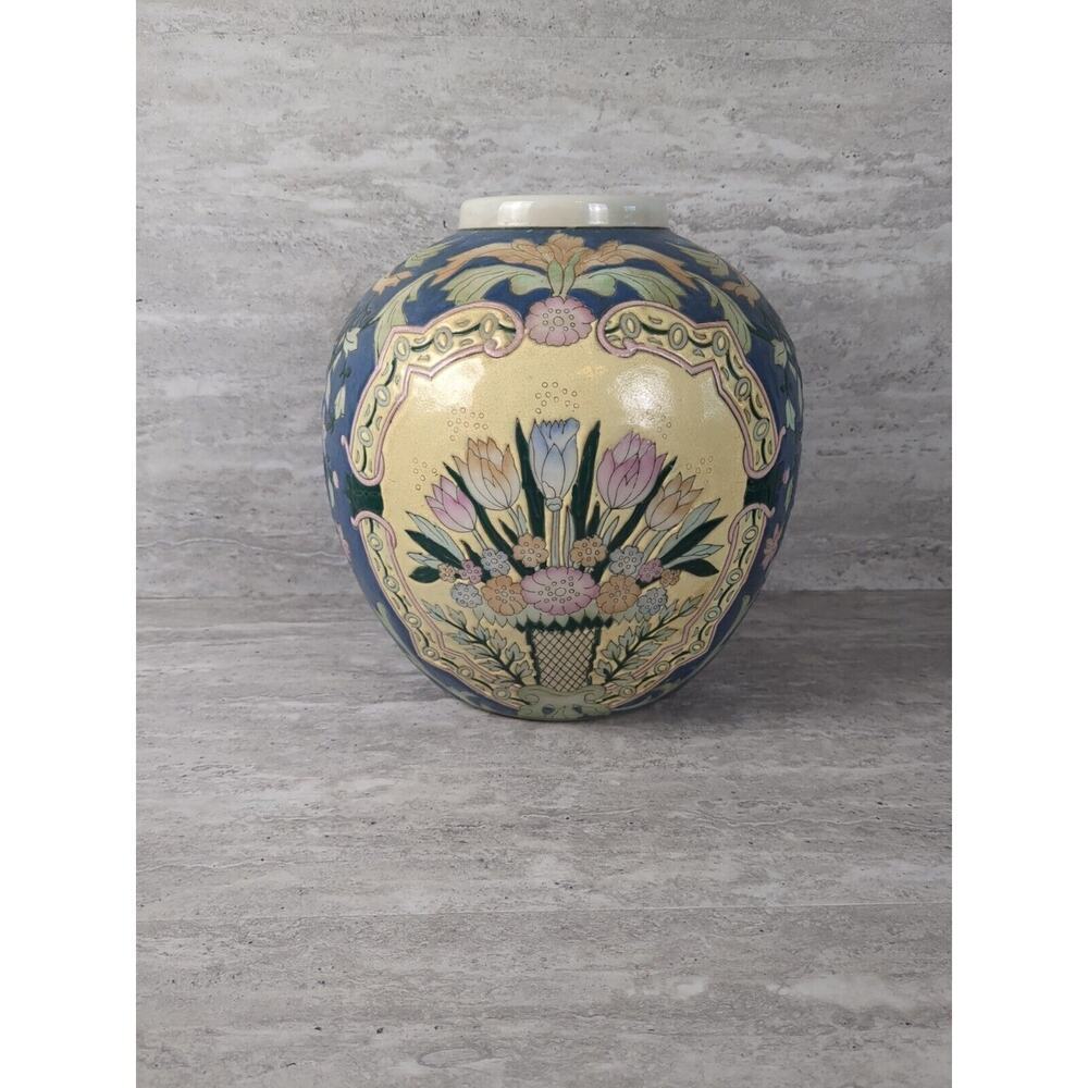 Chinoiserie Large Bouquet Floral Vase, Tulip‎ Design